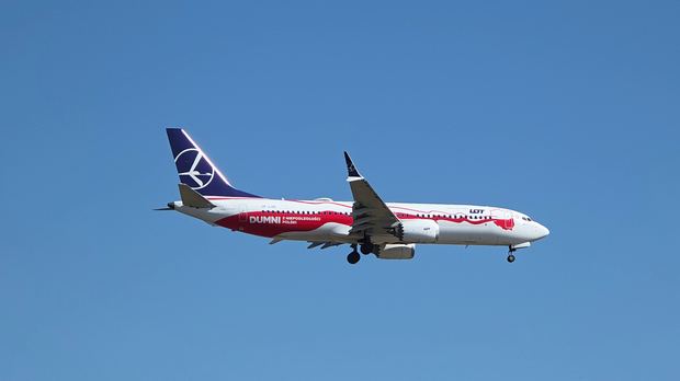 LOT Boeing 737 MAX “Independence Livery” at Frankfurt Airport